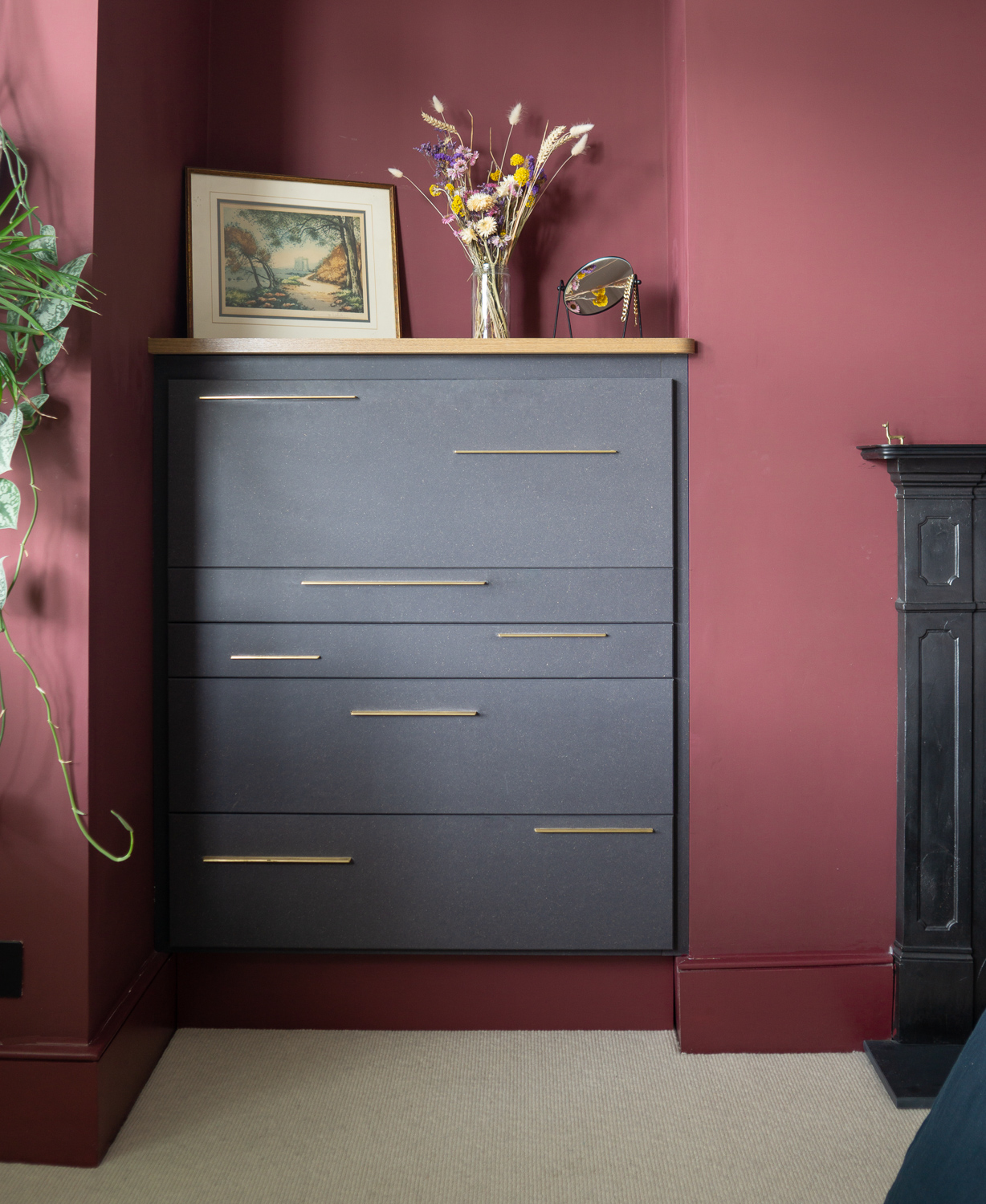 Tallboy Closeup, Graphite oiled oak tops with radius to match fire surround.
