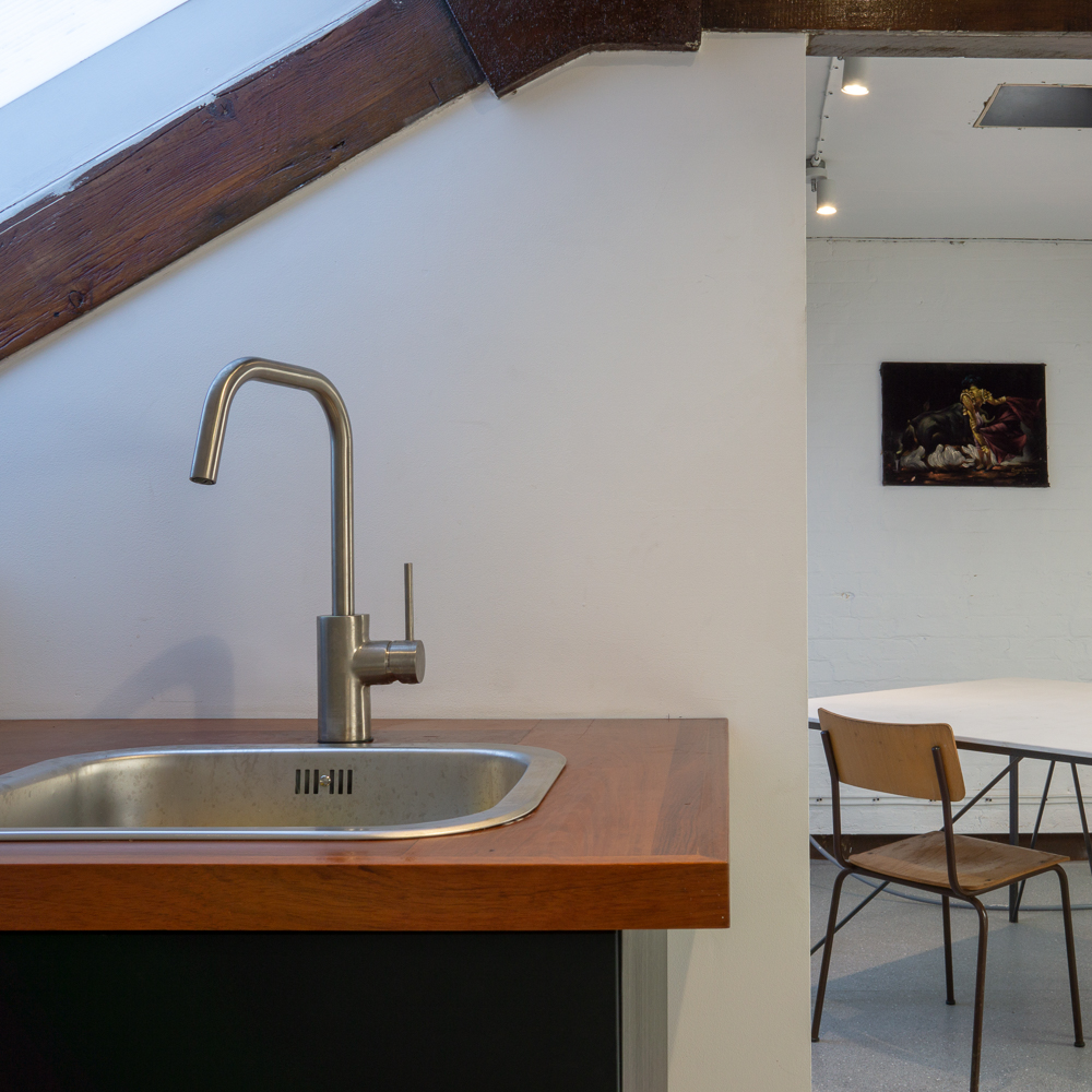 Upstairs kitchen, Iroko work surface.
