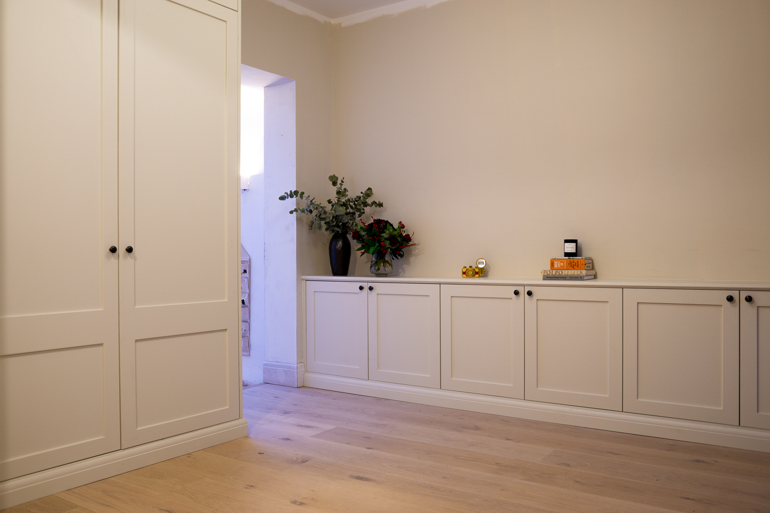 TENNYSON ROAD, Lounge storage with oversize built in wardrobe
